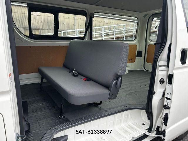 Toyota HIACE VAN 2023-06 7503280-13
