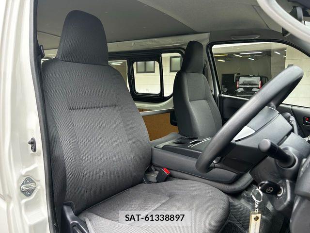 Toyota HIACE VAN 2023-06 7503280-5