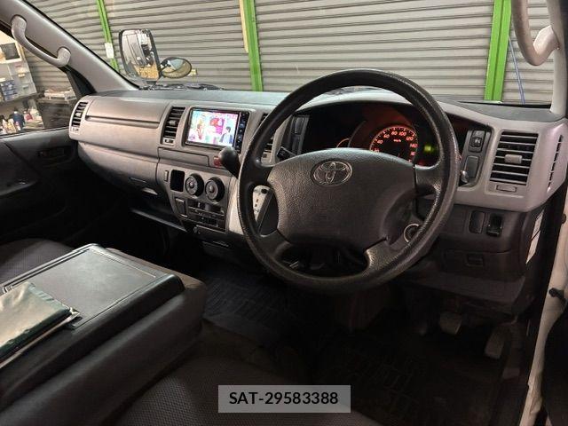 Toyota HIACE VAN 2012-01 7510286-5
