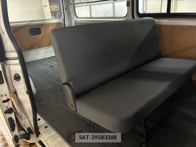 Toyota HIACE VAN 2012-01 7510286-7