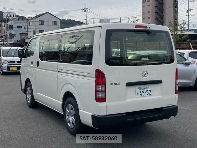 Toyota HIACE VAN 2024-02 7510284-2