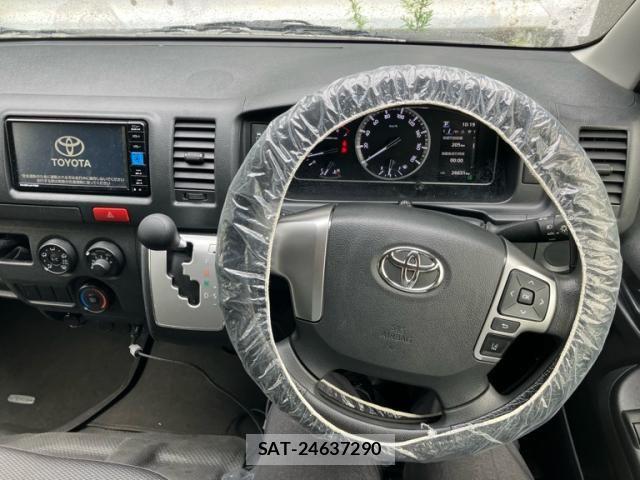 Toyota HIACE VAN 2023-04 7620836-21