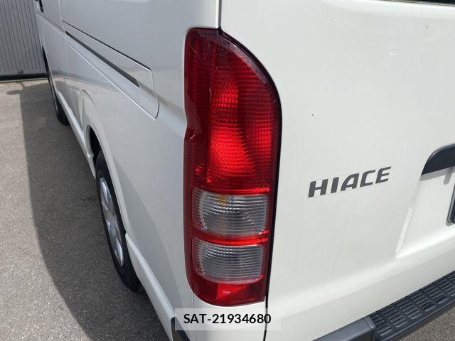Toyota HIACE VAN 2023-04 7620844-25
