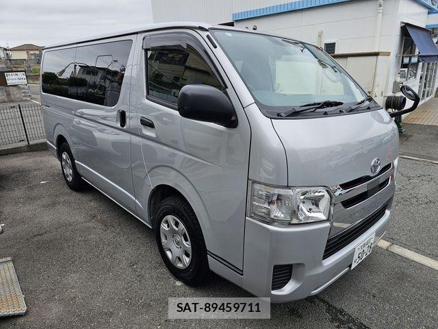 Toyota HIACE VAN 2020-06 7903529-1