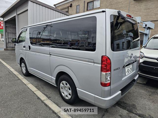 Toyota HIACE VAN 2020-06 7903529-3