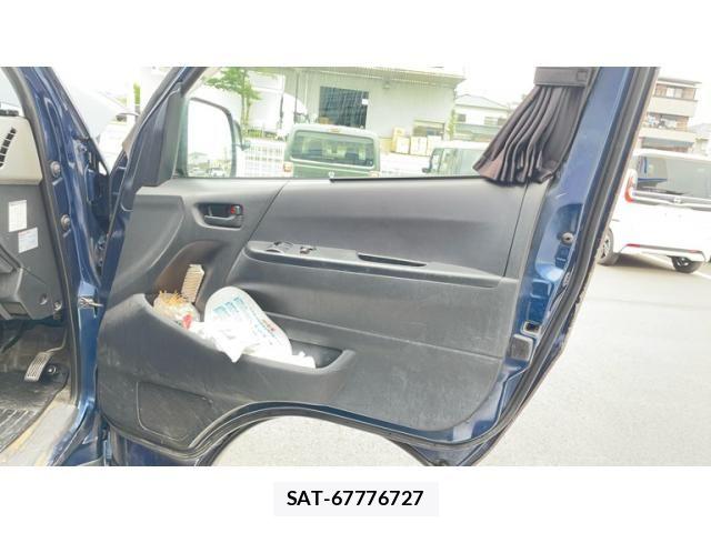 Toyota HIACE VAN 2007-04 7964156-12