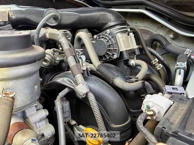 Toyota HIACE VAN 2016-11 7981361-26