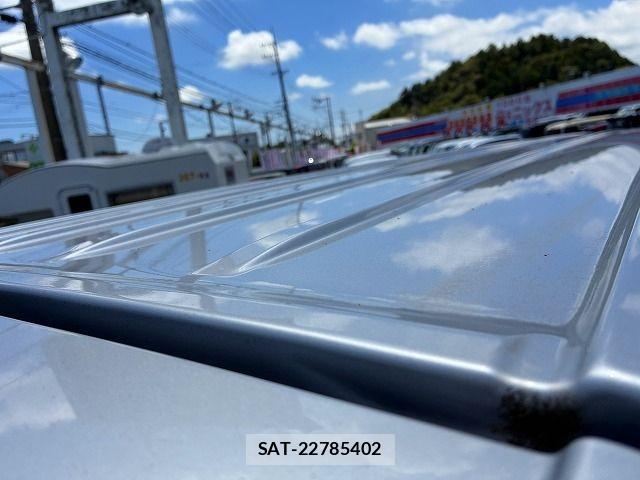 Toyota HIACE VAN 2016-11 7981361-27