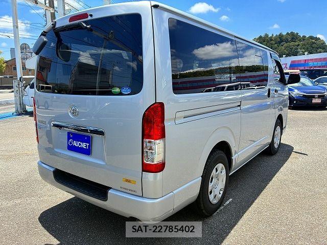 Toyota HIACE VAN 2016-11 7981361-5