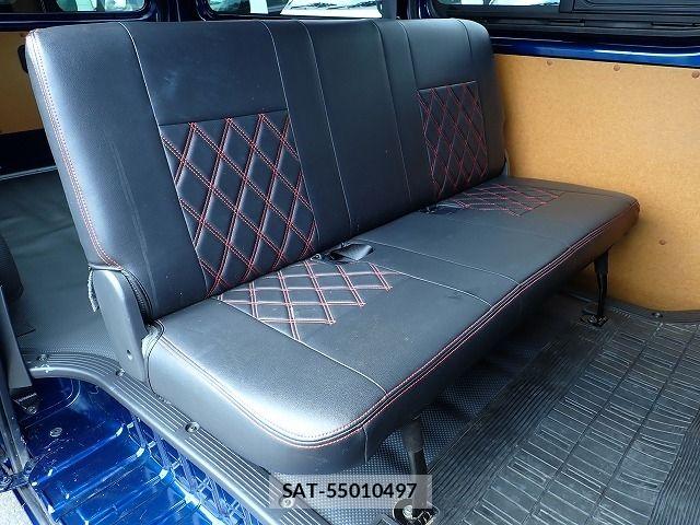 Toyota HIACE VAN 2021-11 7981359-22