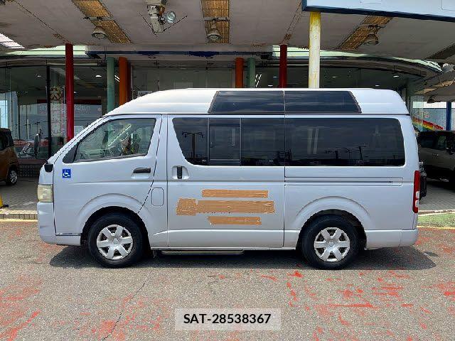 Toyota HIACE VAN 2005-11 8102319-14