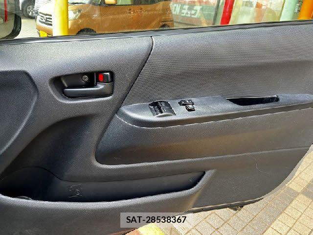Toyota HIACE VAN 2005-11 8102319-24