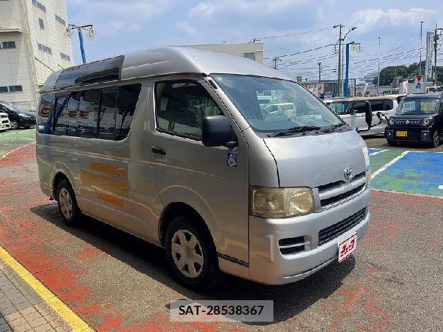 Toyota HIACE VAN 2005-11 8102319-6