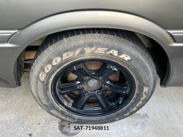 Toyota HIACE VAN 2004-03 8159405-13