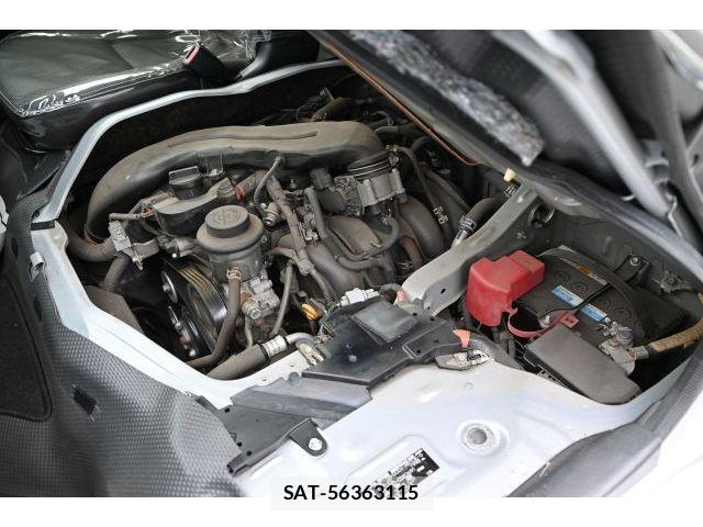 Toyota HIACE VAN 2018-05 8210703-10
