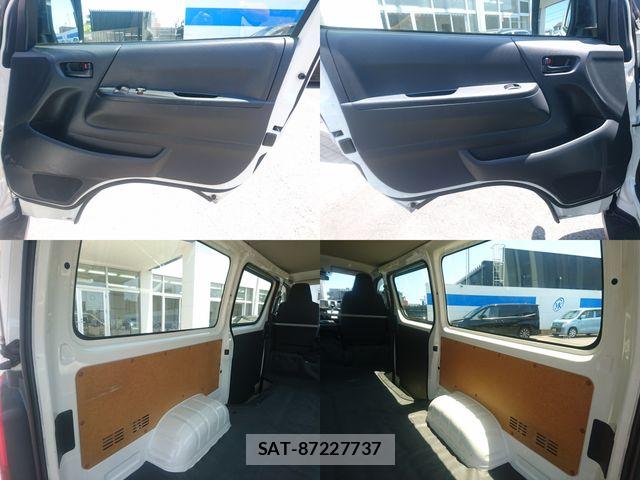 Toyota HIACE VAN 2024-04 8210700-14