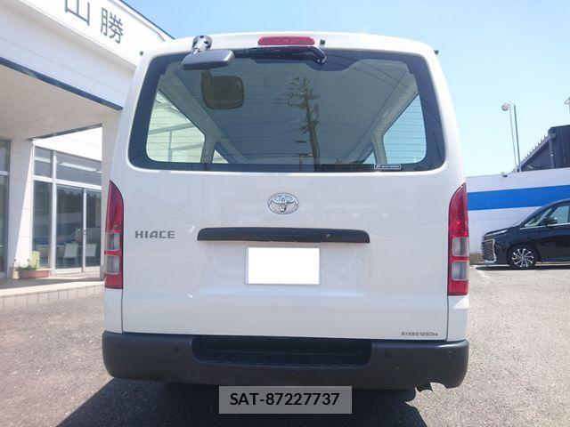 Toyota HIACE VAN 2024-04 8210700-5