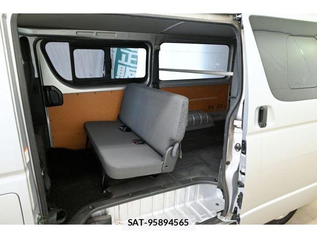 Toyota HIACE VAN 2020-05 8210701-10