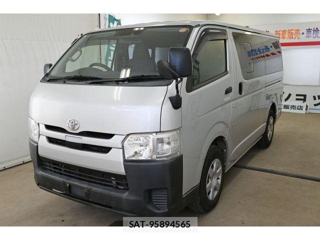 Toyota HIACE VAN 2020-05 8210701-3
