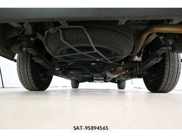 Toyota HIACE VAN 2020-05 8210701-5