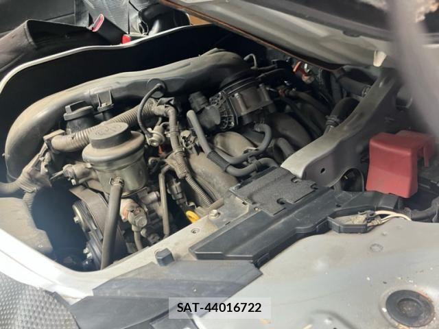 Toyota HIACE VAN 2013-07 8232175-21