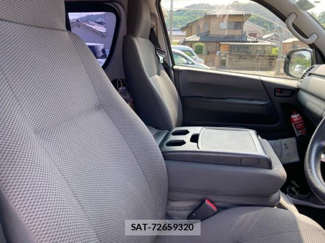 Toyota HIACE VAN 2011-08 8246959-13
