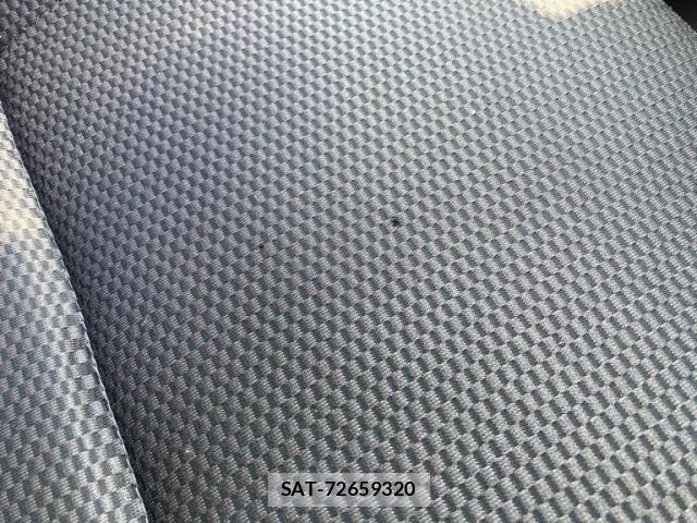 Toyota HIACE VAN 2011-08 8246959-19