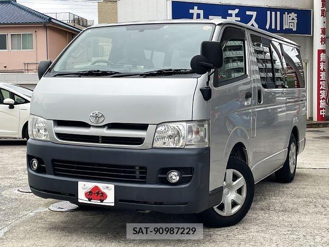 Toyota HIACE VAN 2006-09 8317695-0