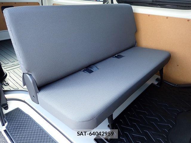 Toyota HIACE VAN 2021-09 8355797-23
