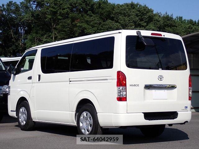 Toyota HIACE VAN 2021-09 8355797-3
