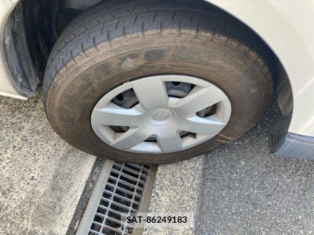 Toyota HIACE VAN 2005-08 8369446-9