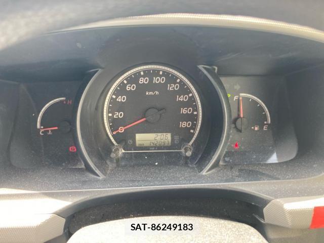Toyota HIACE VAN 2005-08 8369446-15