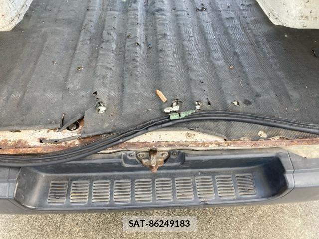 Toyota HIACE VAN 2005-08 8369446-20