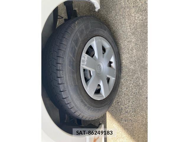 Toyota HIACE VAN 2005-08 8369446-7