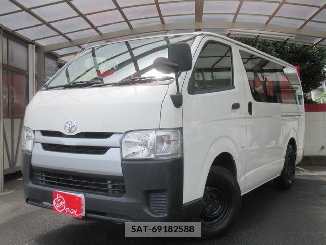 Toyota HIACE VAN 2015-12 8415507-0