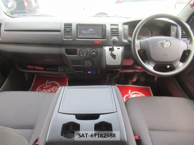 Toyota HIACE VAN 2015-12 8415507-1
