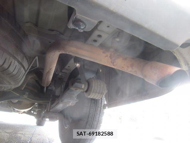 Toyota HIACE VAN 2015-12 8415507-29