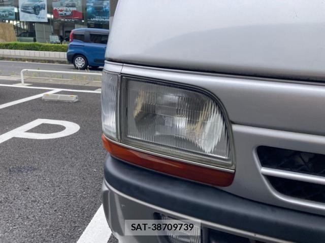 Toyota HIACE VAN 2003-11 8415502-5