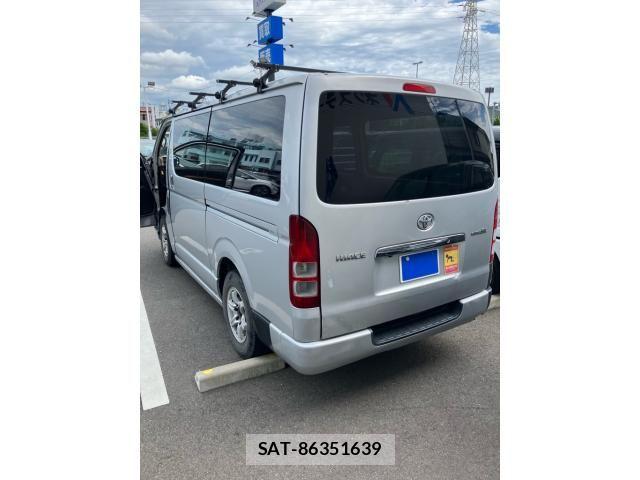 Toyota HIACE VAN 2004-11 8438991-1