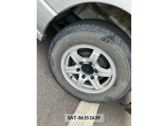 Toyota HIACE VAN 2004-11 8438991-2