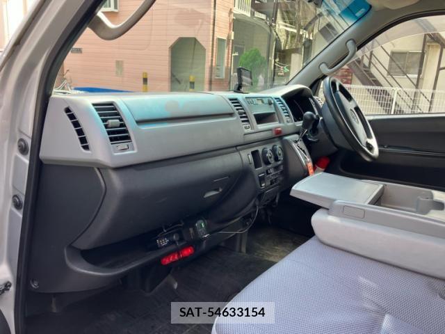 Toyota HIACE VAN 2007-06 8563835-10