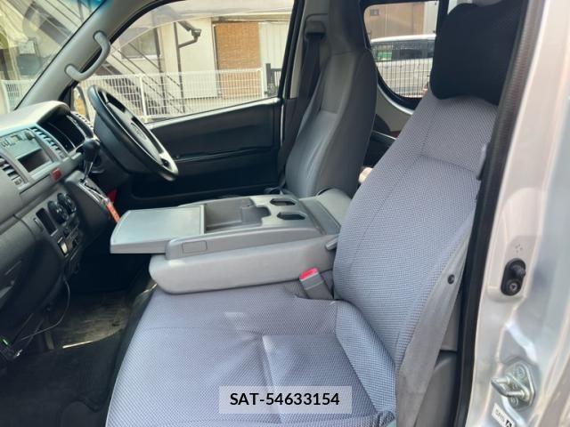 Toyota HIACE VAN 2007-06 8563835-11