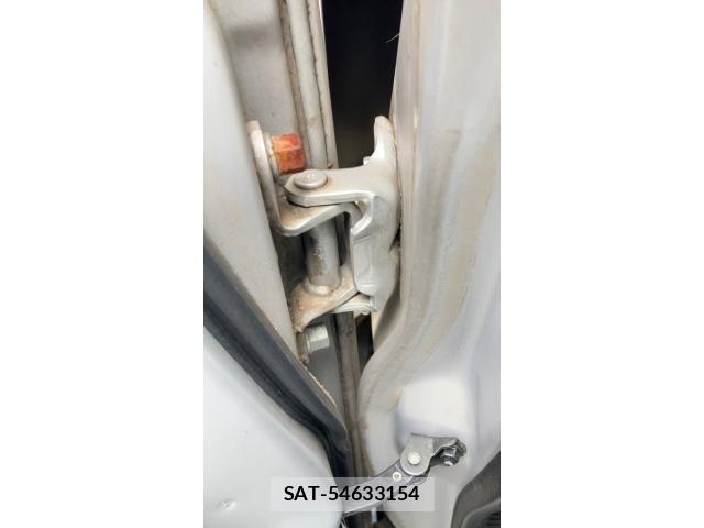 Toyota HIACE VAN 2007-06 8563835-24
