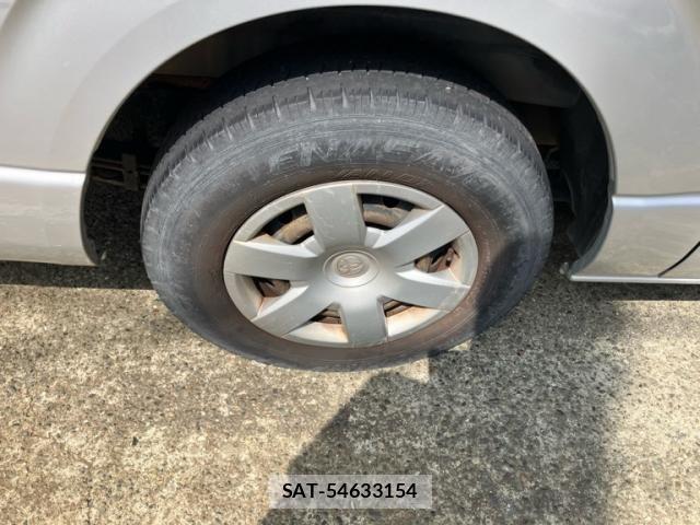 Toyota HIACE VAN 2007-06 8563835-4