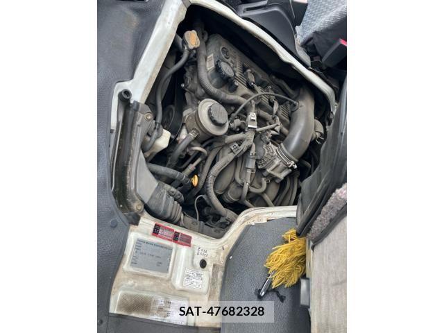 Toyota HIACE VAN 2004-05 8629400-20
