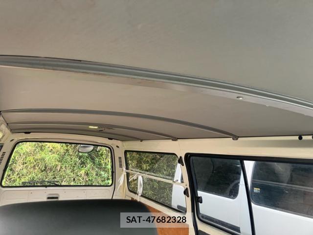 Toyota HIACE VAN 2004-05 8629400-24