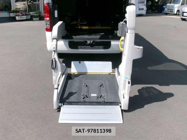 Toyota HIACE VAN 2018-04 8662022-4