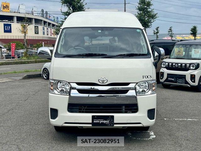 Toyota HIACE VAN 2018-11 8882644-1