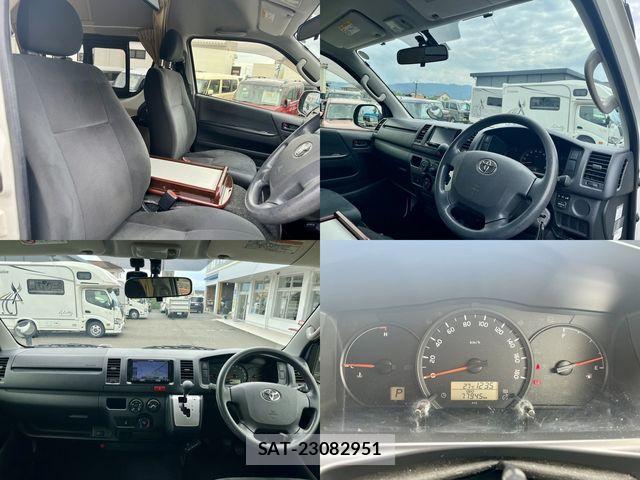 Toyota HIACE VAN 2018-11 8882644-27