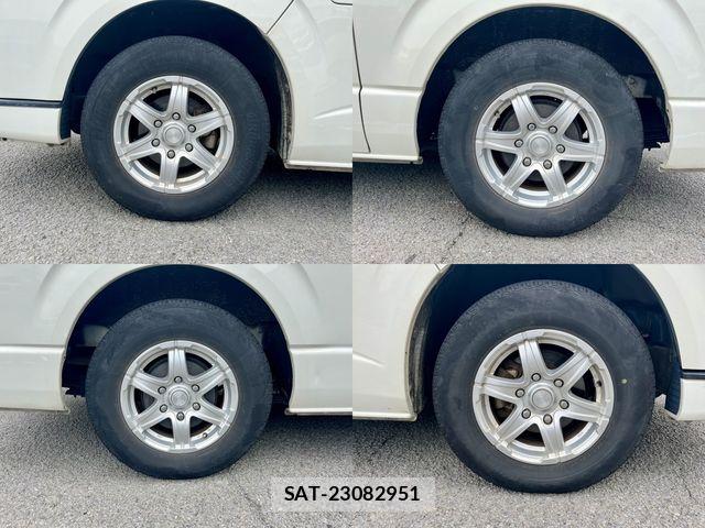 Toyota HIACE VAN 2018-11 8882644-29